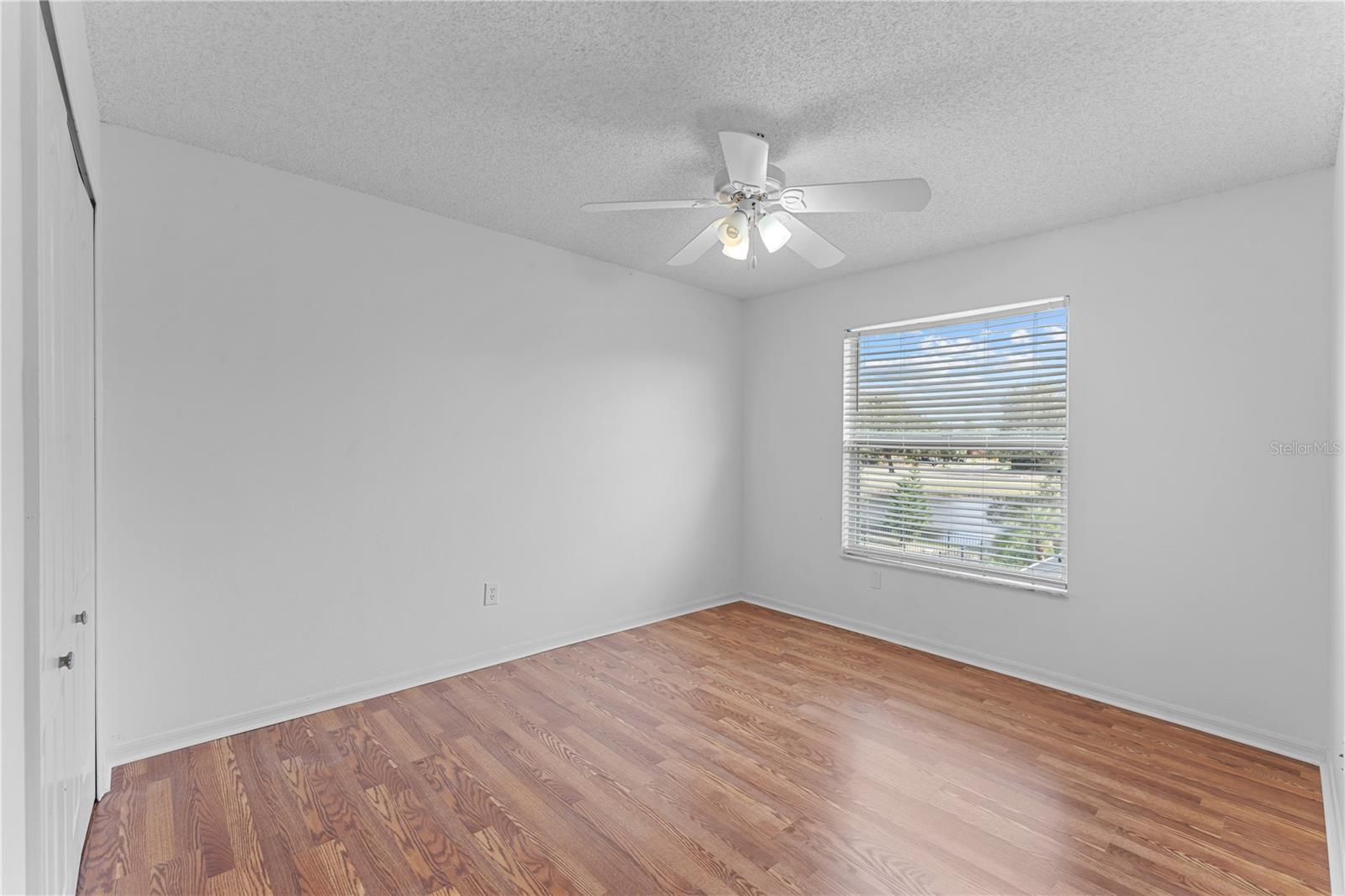 617 Lakescape Ct Property Photo 28