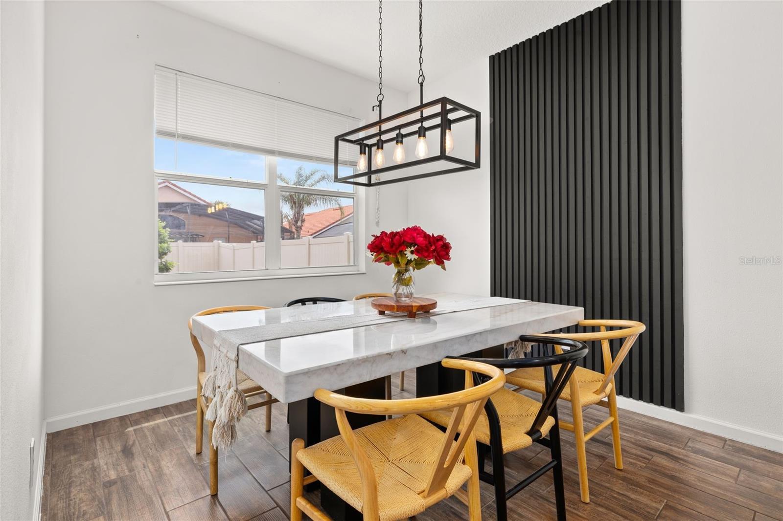 736 Grazie Loop Property Photo 20