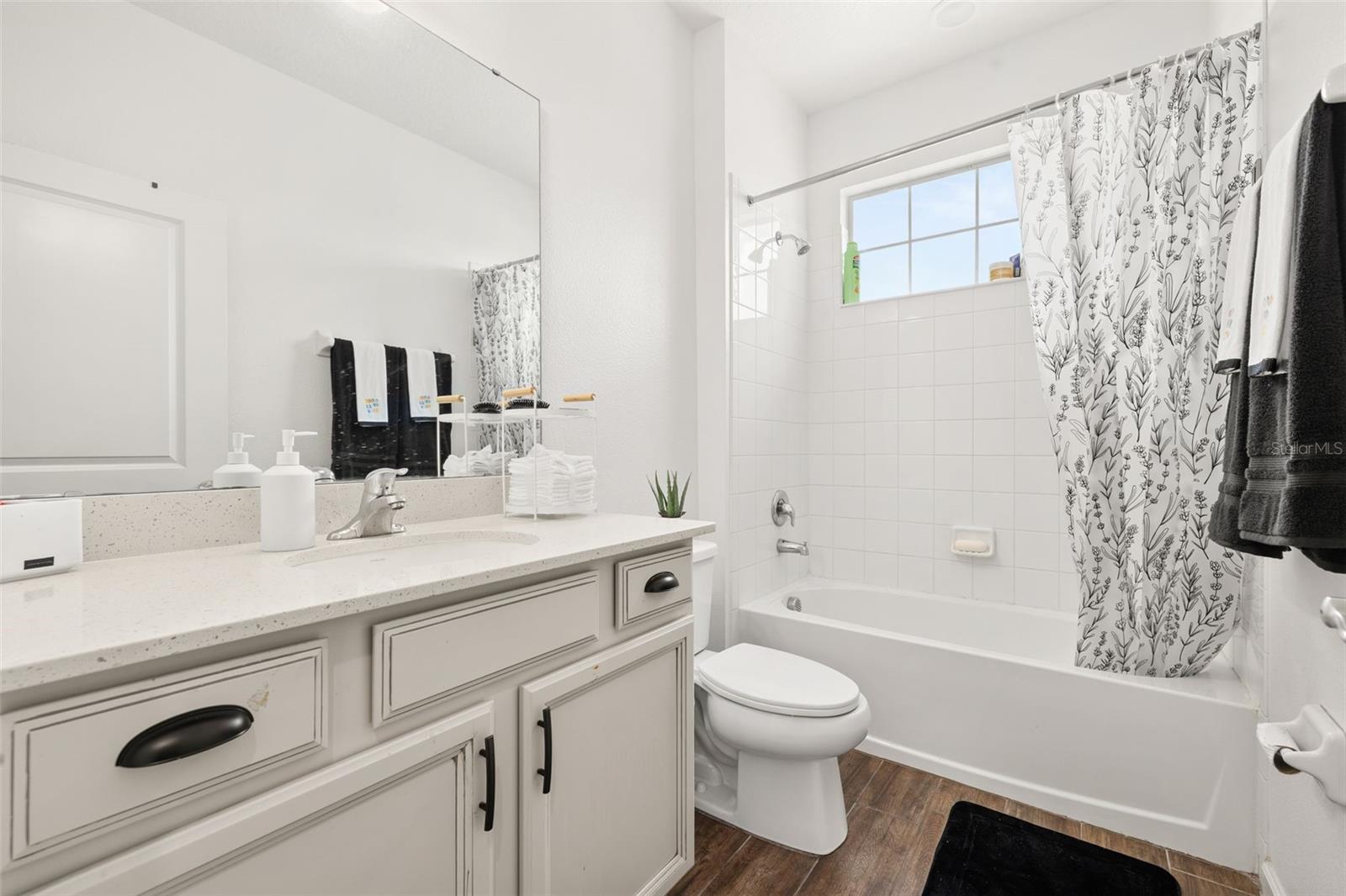 736 Grazie Loop Property Photo 50