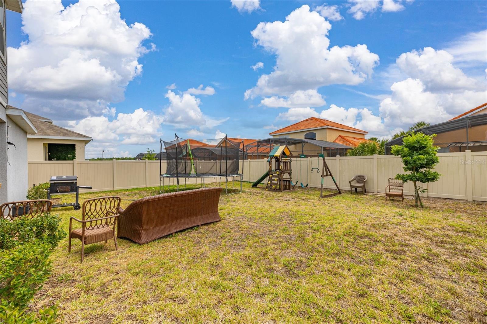 736 Grazie Loop Property Photo 57