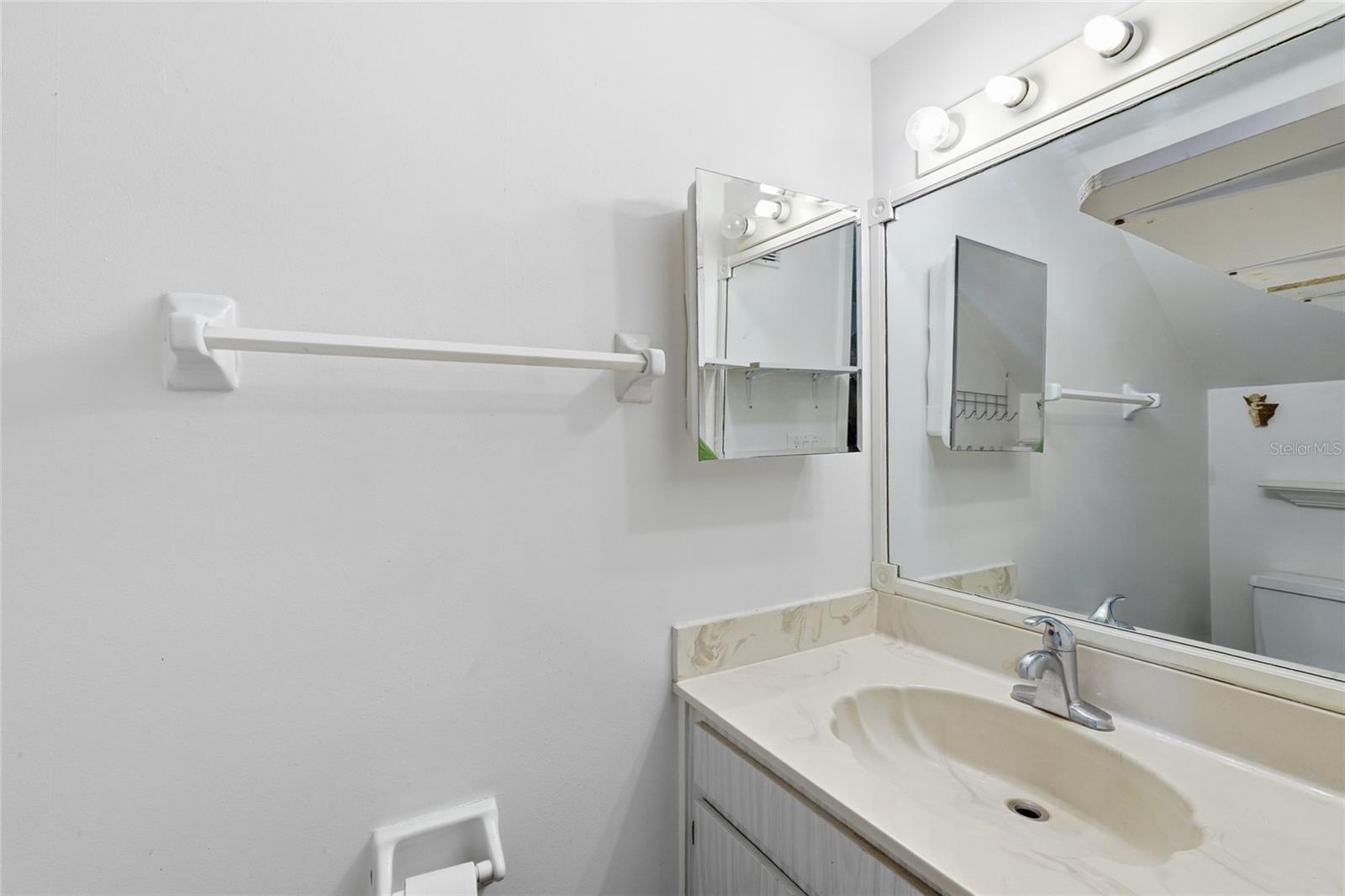 404 E Orlando Ave #11b Property Photo 8