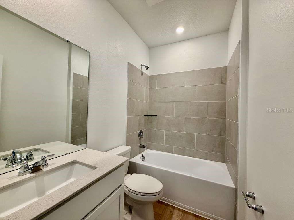 5111 Natalia Dr Property Photo 10