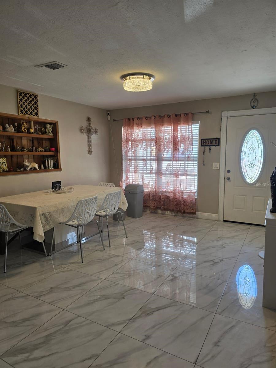 10325 Loubet St Property Photo 3