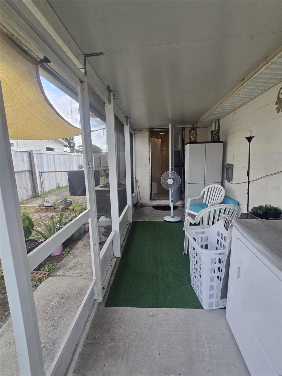 10325 Loubet St Property Photo 14