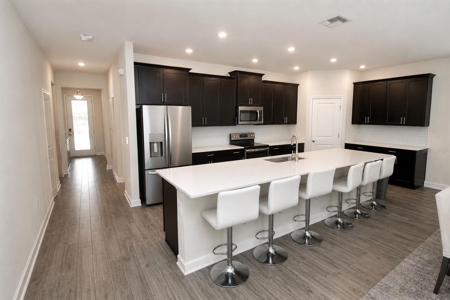 11620 Satire St Property Photo 5