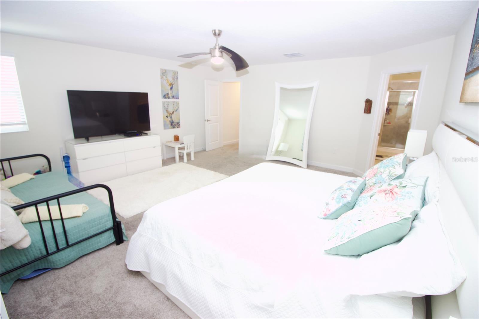 11620 Satire St Property Photo 8