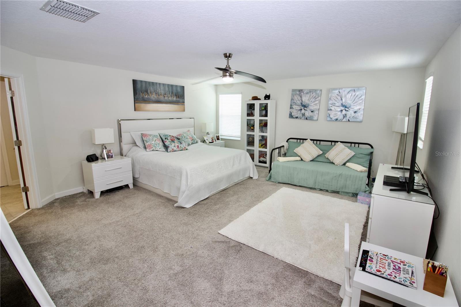 11620 Satire St Property Photo 9