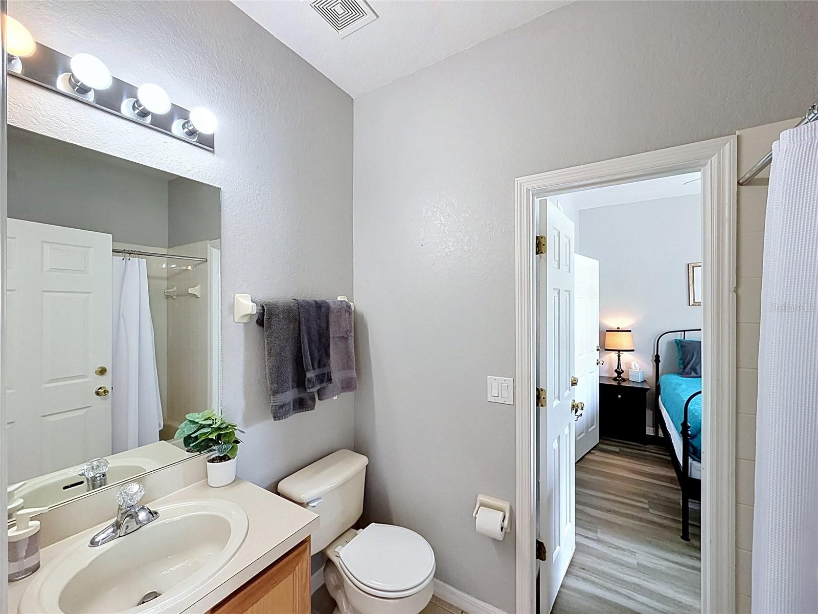 244 Capri Dr Property Photo 14