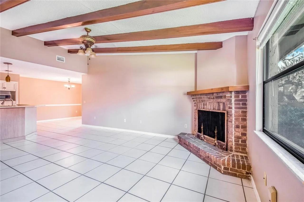733 Mikasuki Dr Property Photo 3
