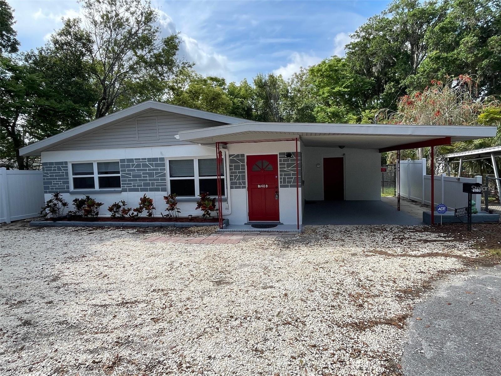 7216 James St Property Photo 1