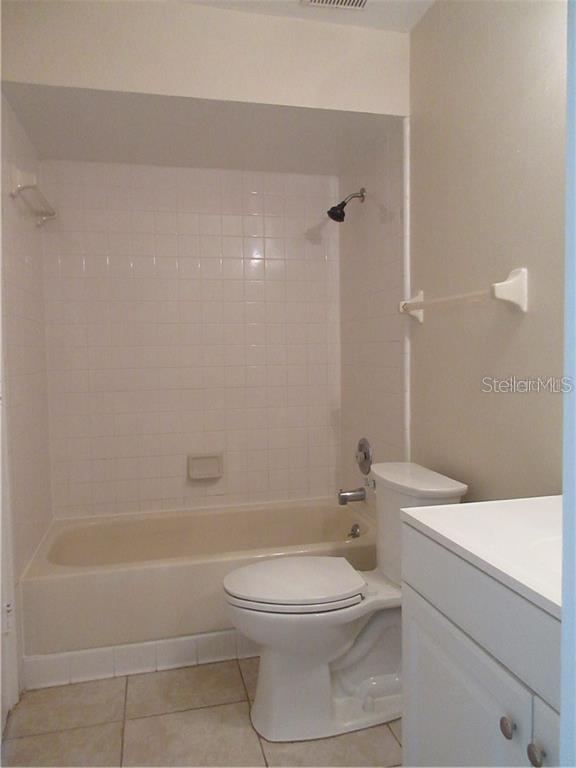 111 Michelle Ln #b Property Photo 15