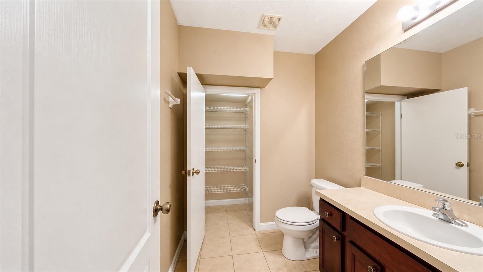 4116 Orange Tree Ct Property Photo 9