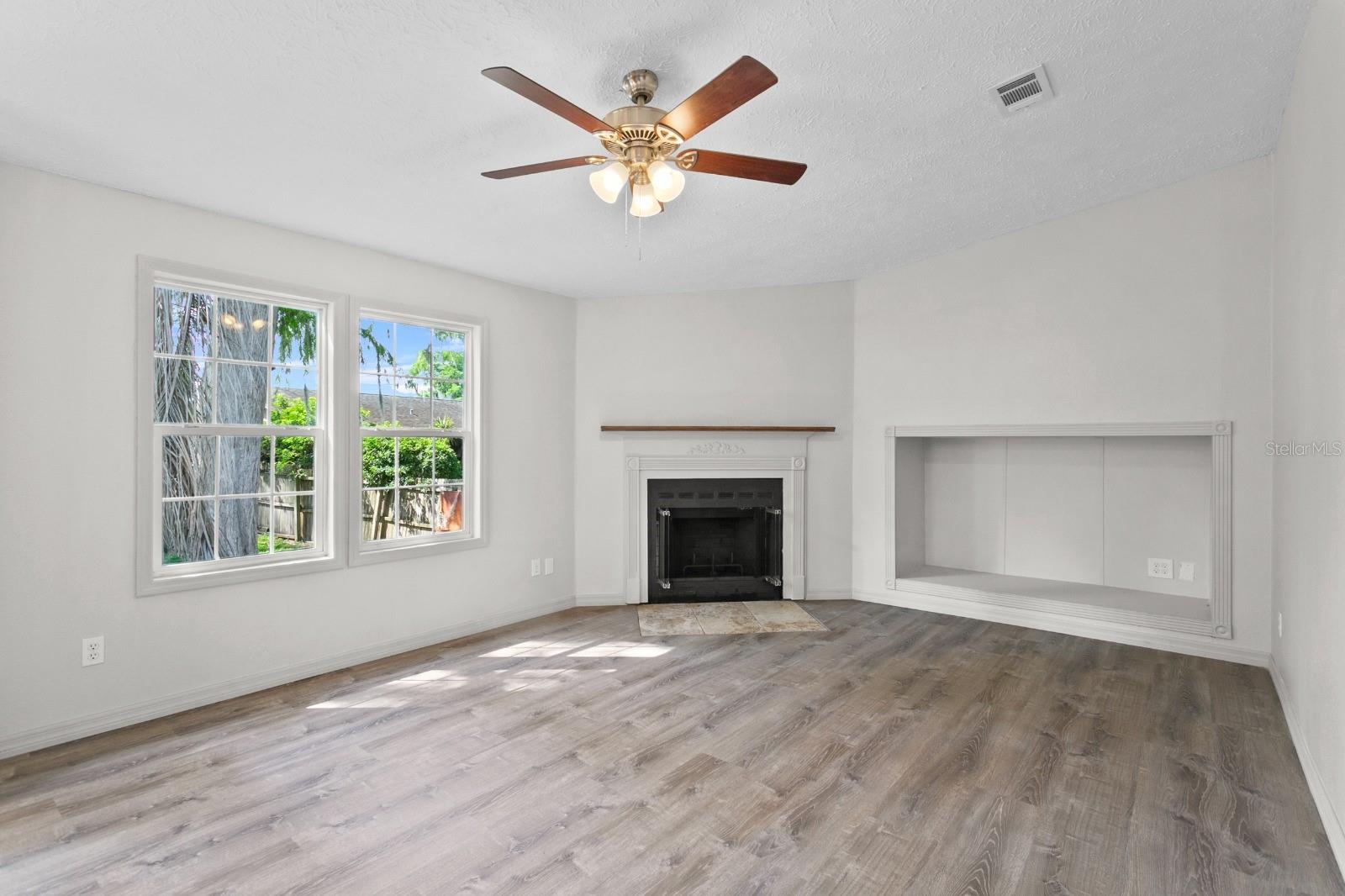 4793 Sunset Rd Property Photo 5