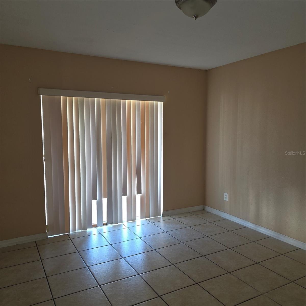 1707 Michigan Ave #d Property Photo 3