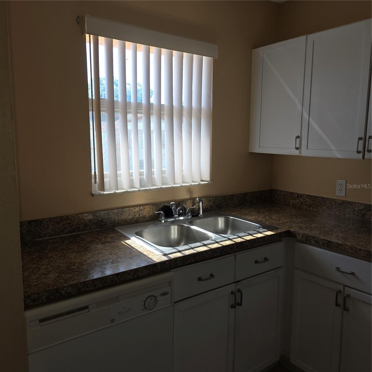 1707 Michigan Ave #d Property Photo 9