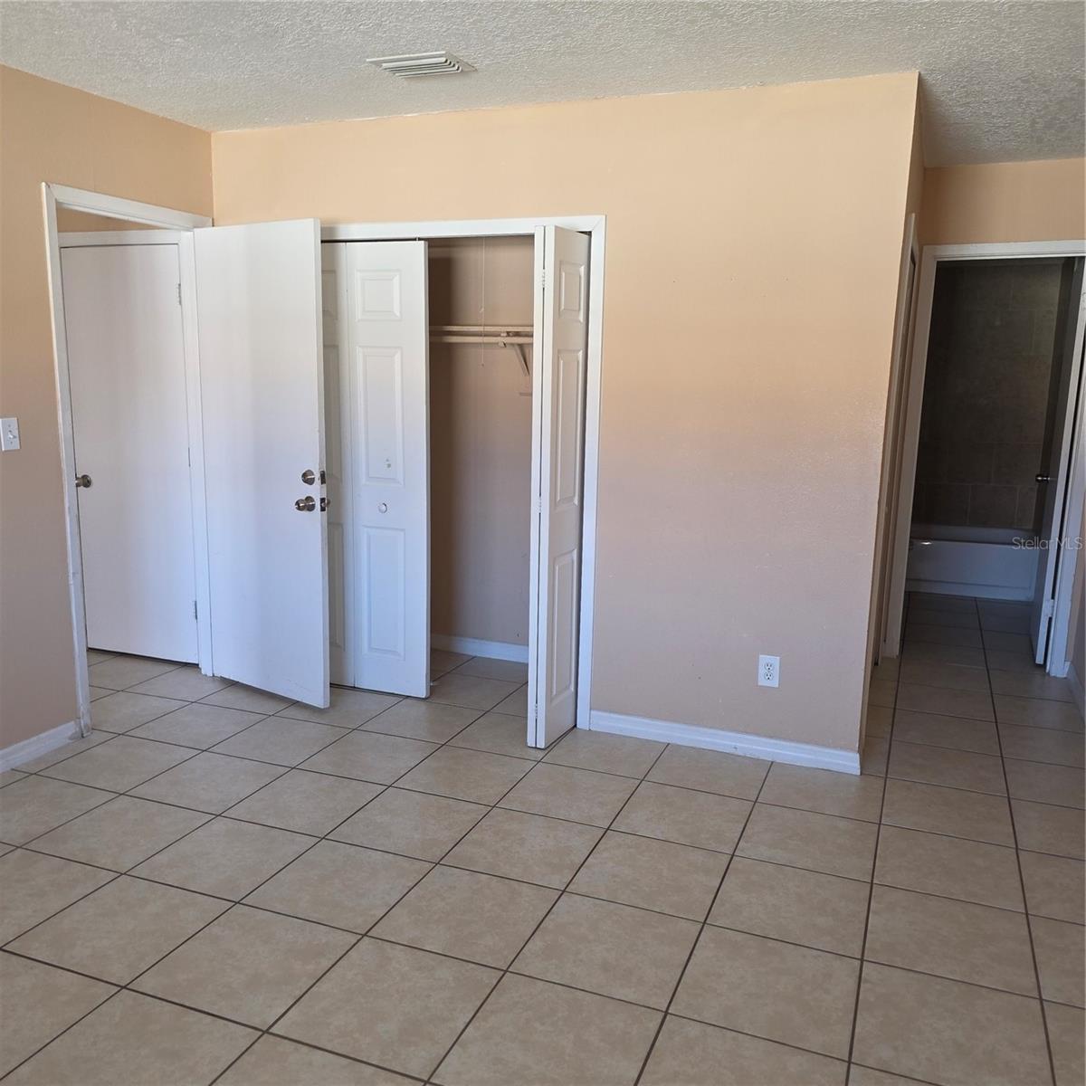 1707 Michigan Ave #d Property Photo 14