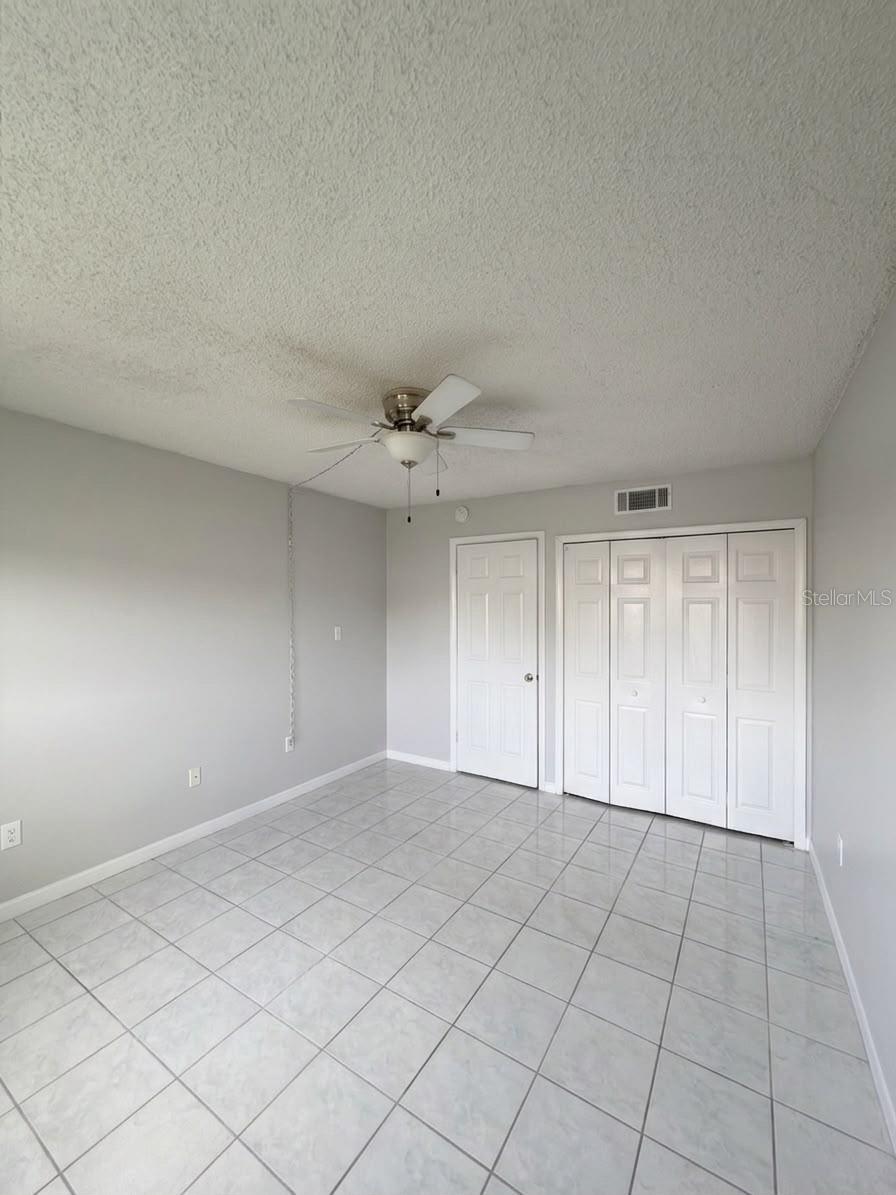 827 Sky Lake Cir #a Property Photo 9