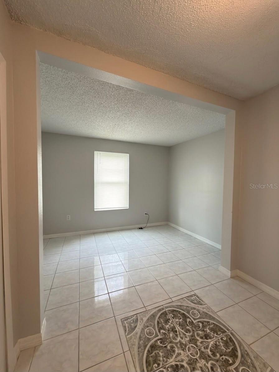 827 Sky Lake Cir #a Property Photo 14