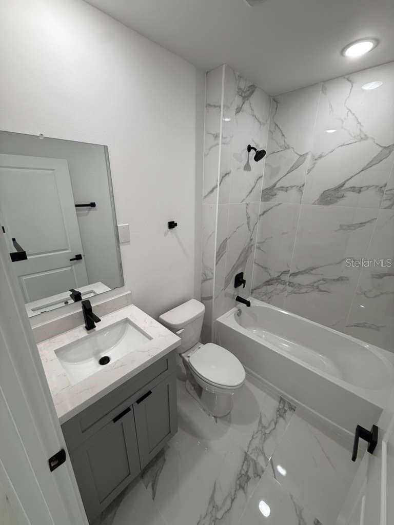 765 Puccini Ave S Property Photo 16