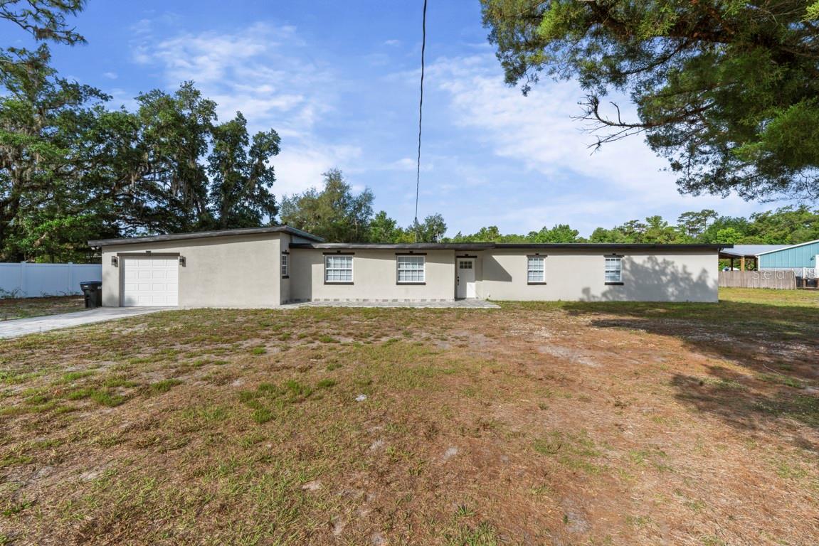 1602 S Tanner Rd Property Photo 1