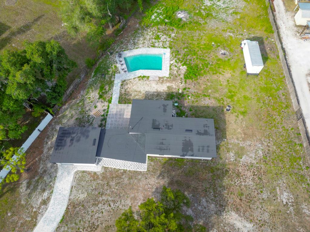 1602 S Tanner Rd Property Photo 2