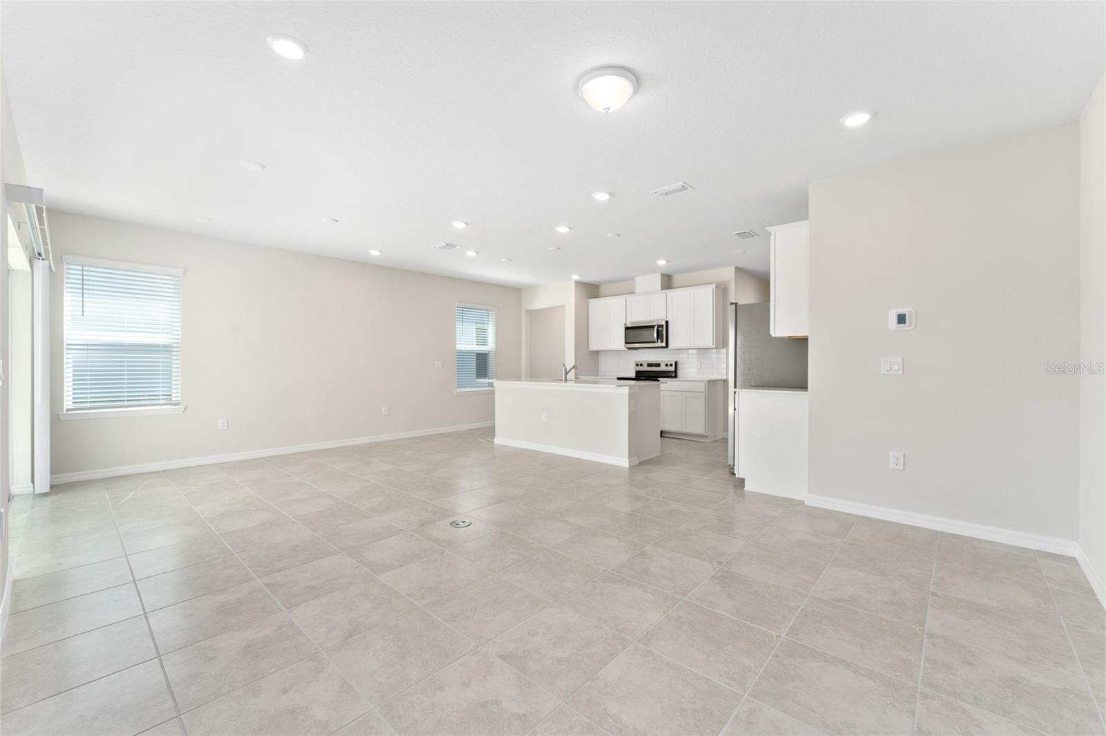 3633 Cambridge Brook Dr Property Photo 9