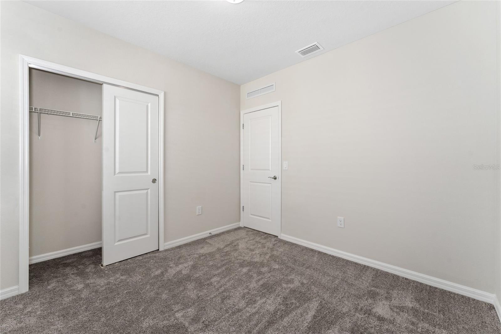 3633 Cambridge Brook Dr Property Photo 19