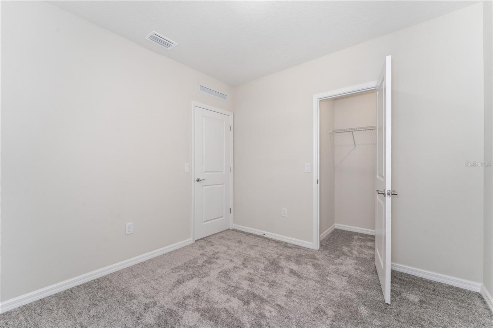 3633 Cambridge Brook Dr Property Photo 21