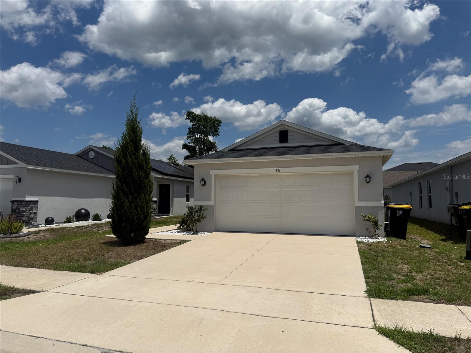 711 Scrub Oak Hammock Rd Property Photo 1