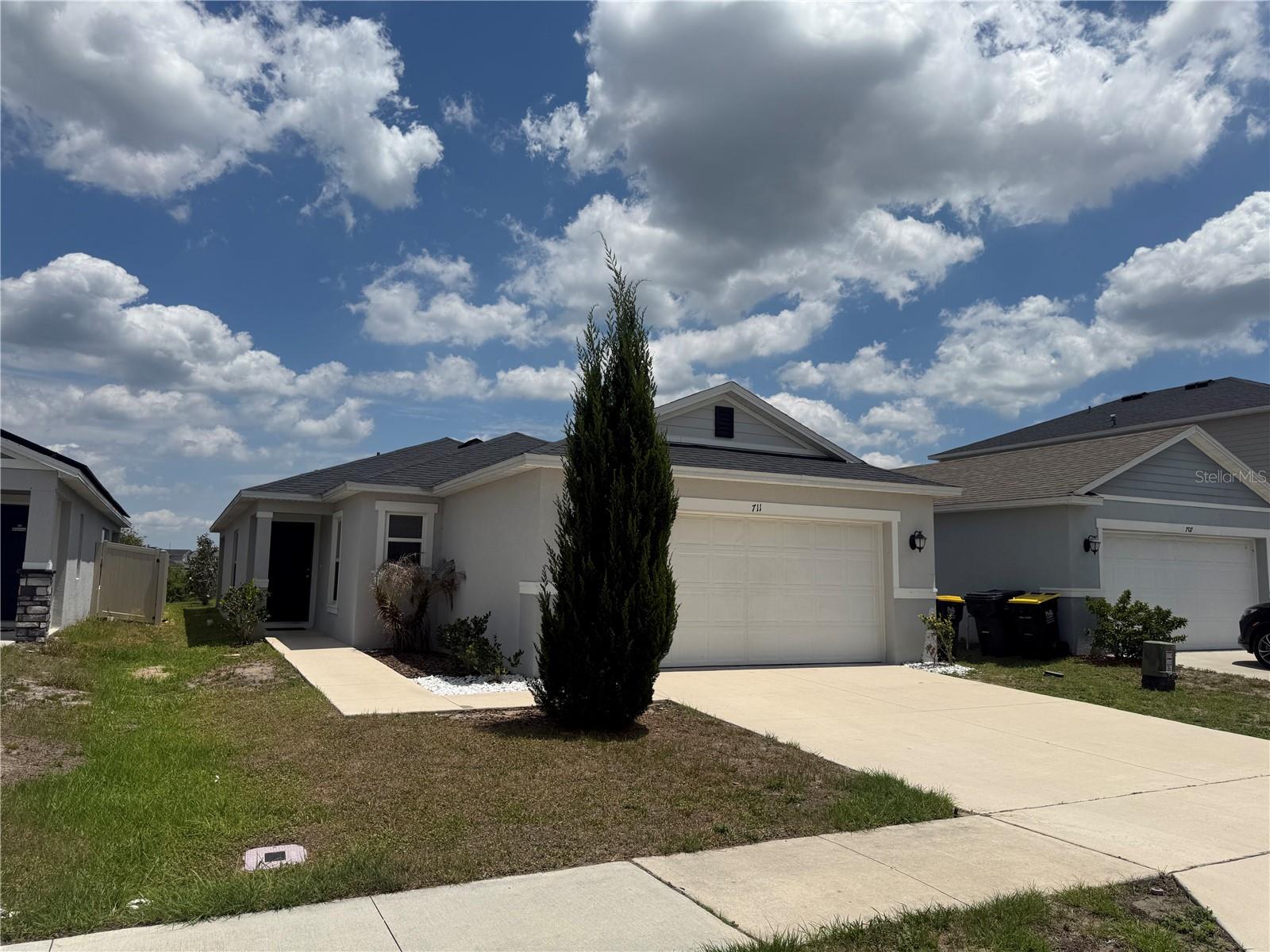 711 Scrub Oak Hammock Rd Property Photo 2