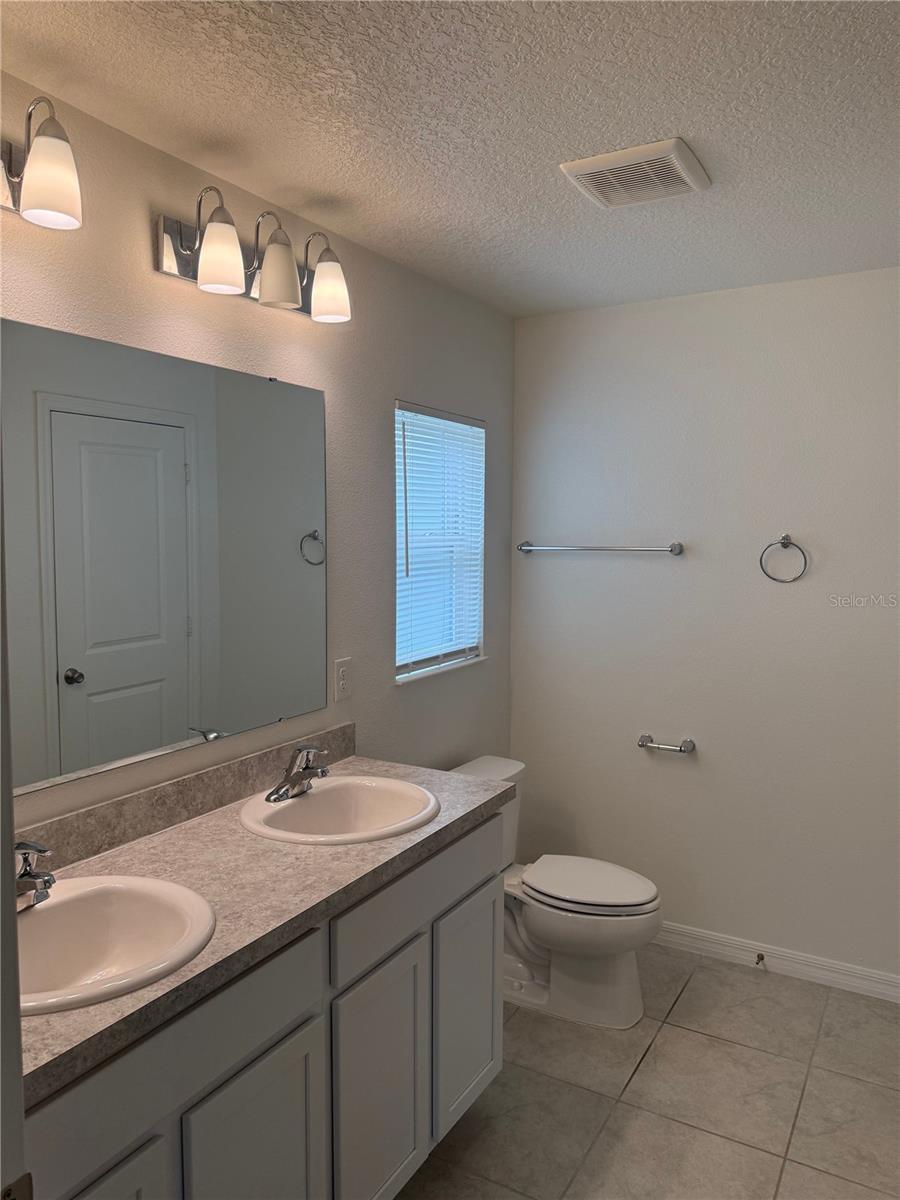 711 Scrub Oak Hammock Rd Property Photo 15