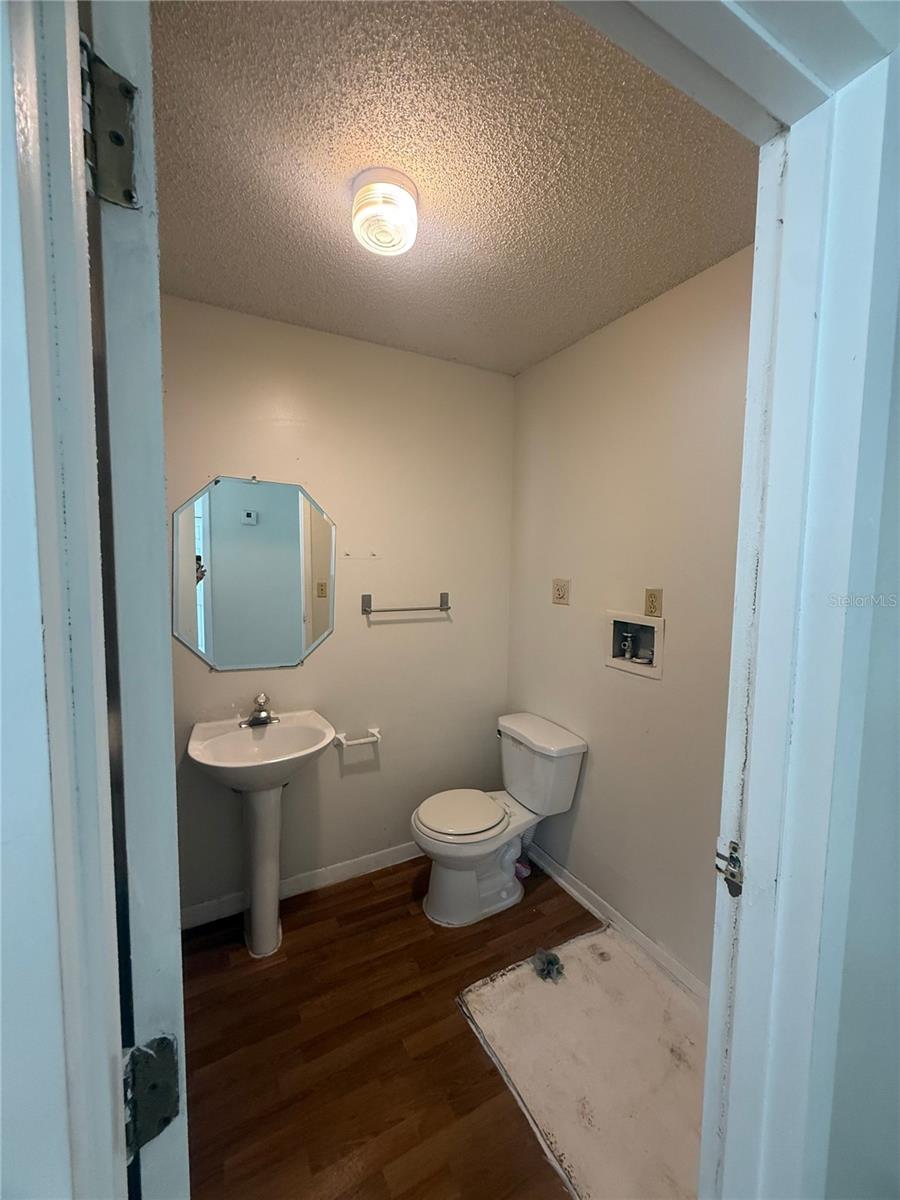 1101 Spring Meadow Dr #1101 Property Photo 20