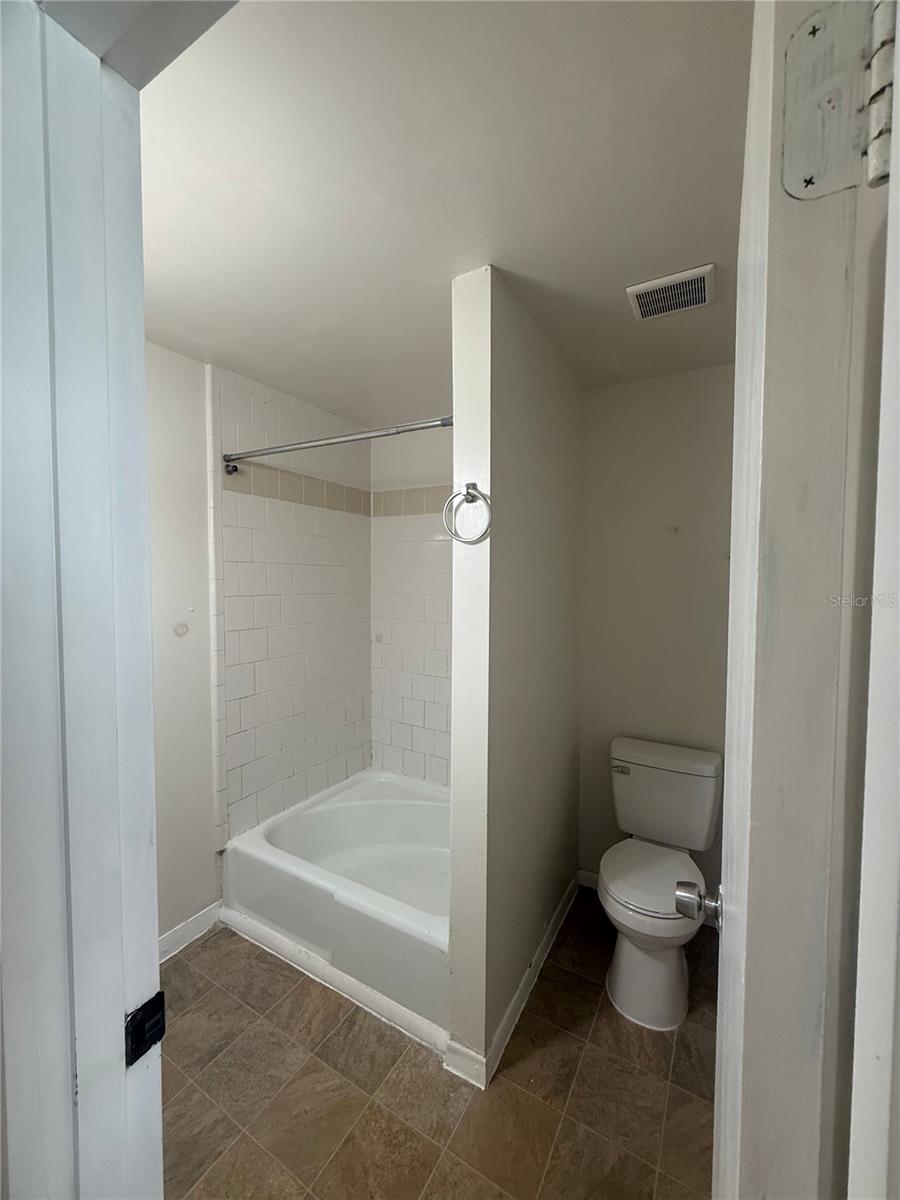 1101 Spring Meadow Dr #1101 Property Photo 21