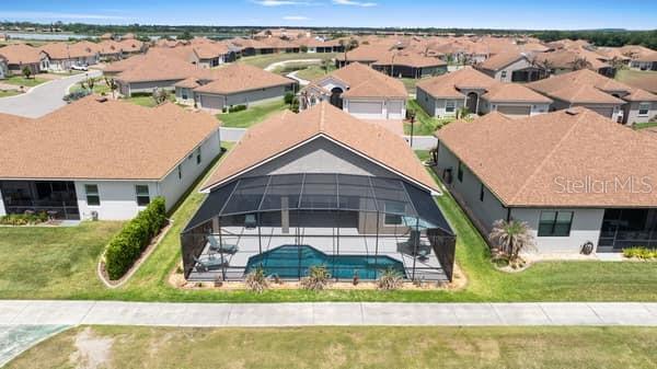 1108 Sawgrass Dr Property Photo 33