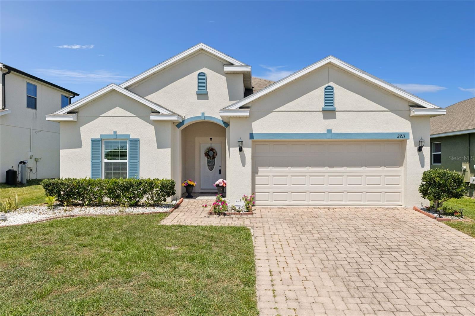 2211 RIVERGLEN CT