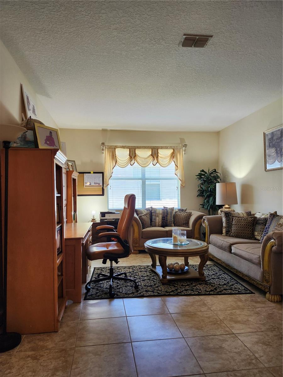 1482 Lake Side Ave Property Photo 9