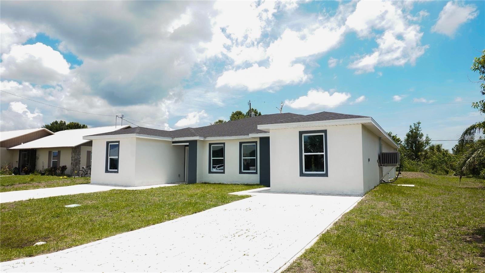 985 Nw 57th Ct #b Property Photo 2