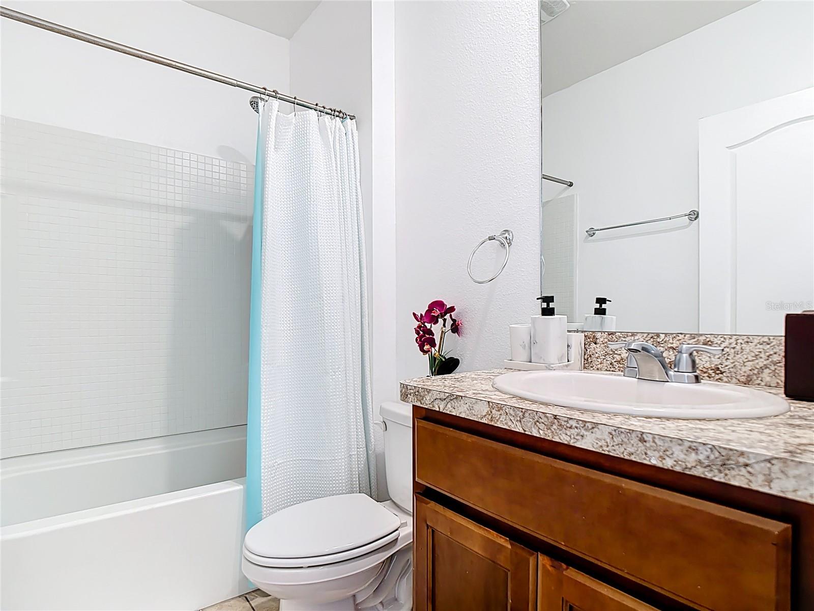 241 Meadowbrook Blvd Property Photo 17