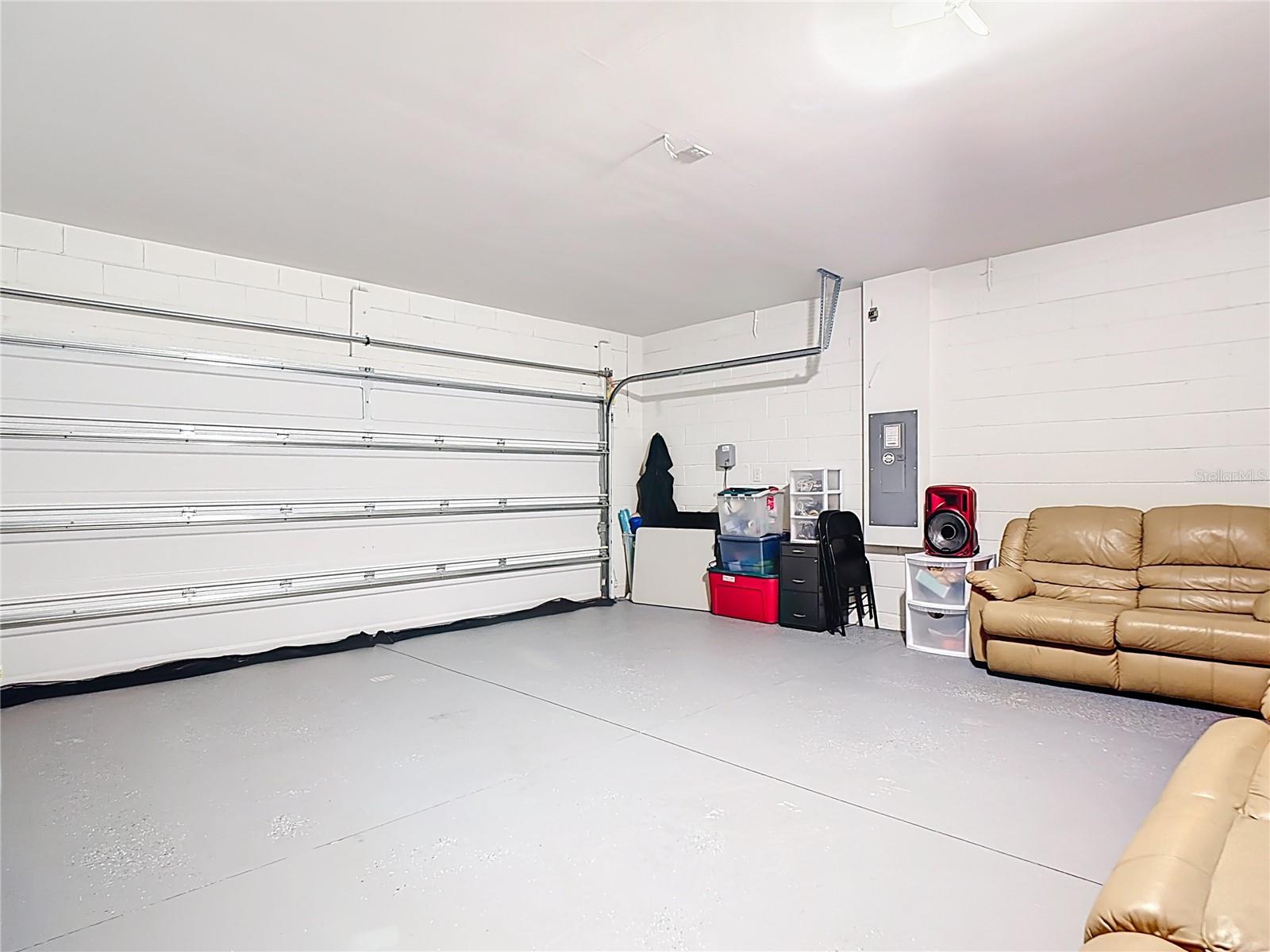 241 Meadowbrook Blvd Property Photo 23