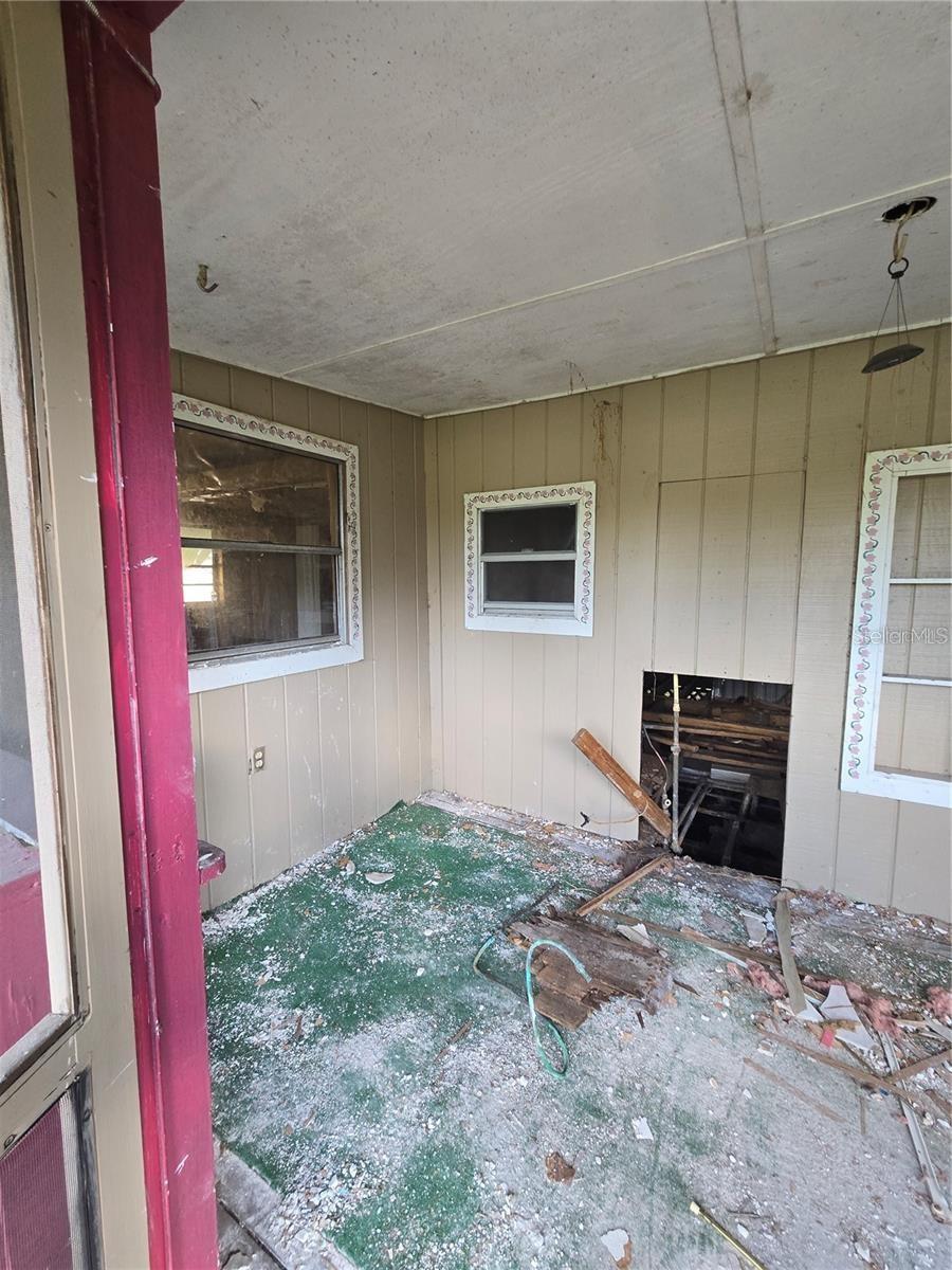 17208 Mercury Rd Property Photo 3
