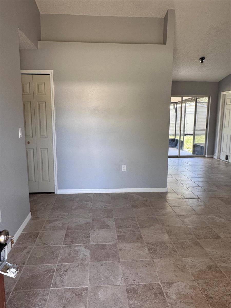 4764 Mallard Dr Property Photo 4