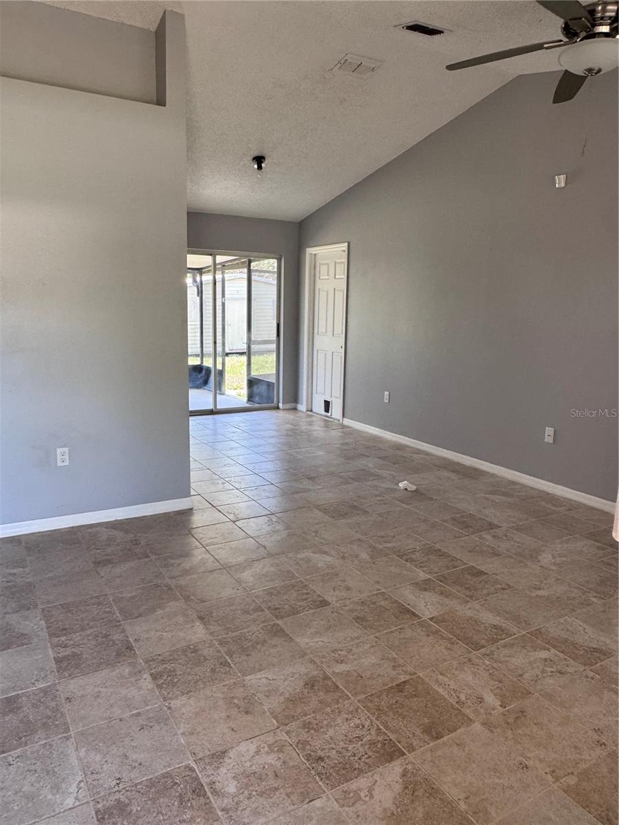 4764 Mallard Dr Property Photo 5