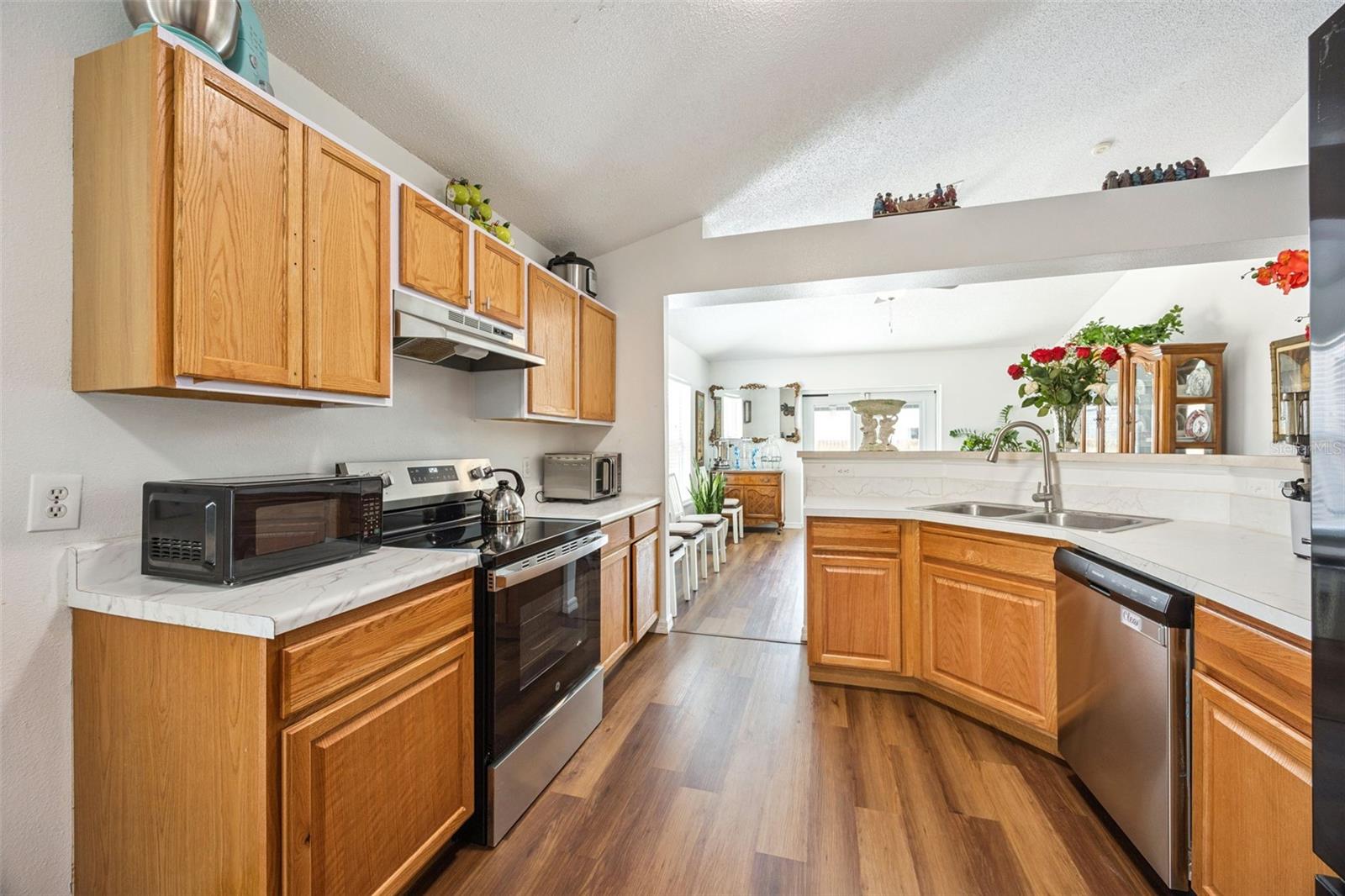 1871 Emily Dr Property Photo 26