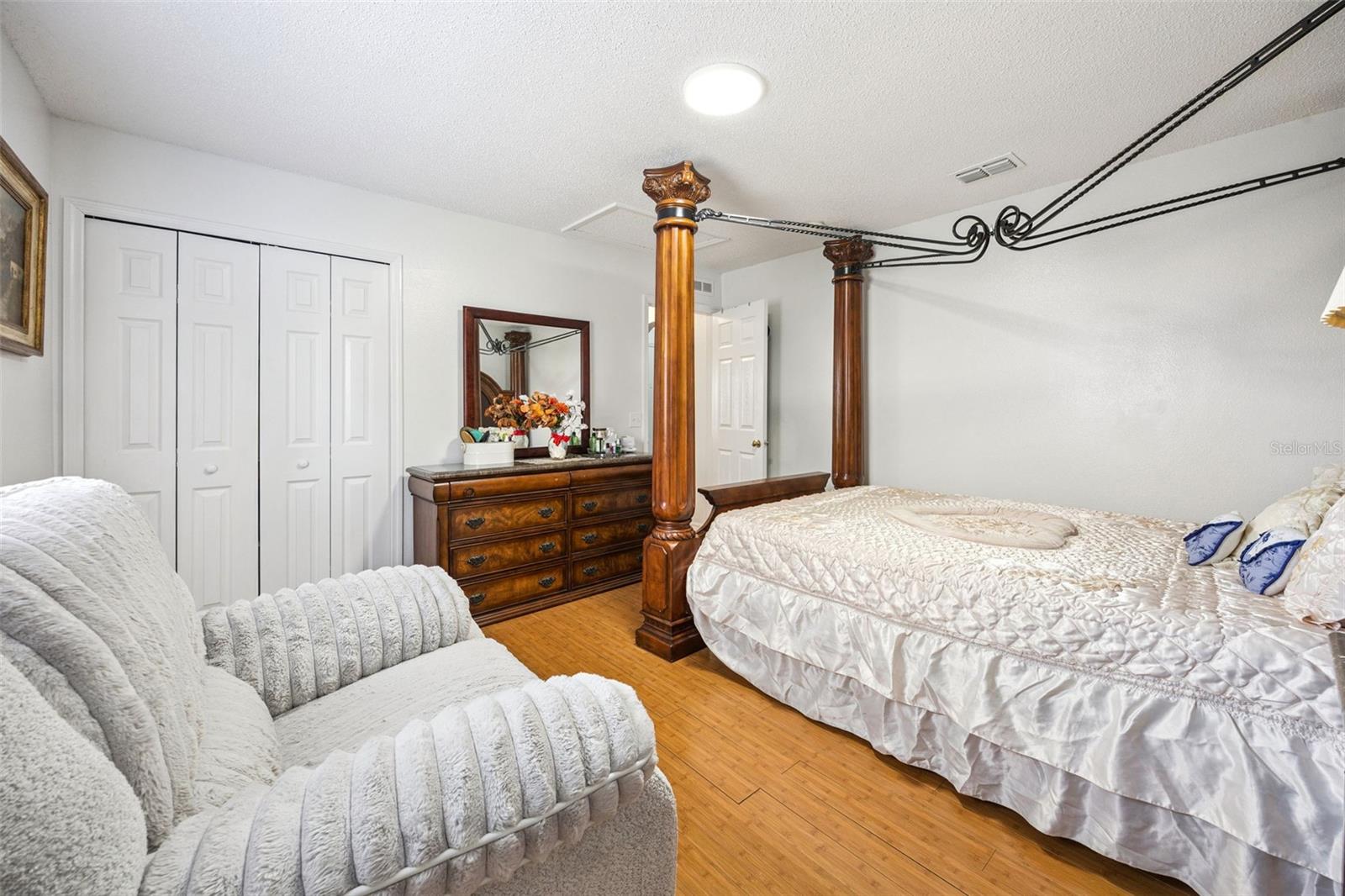 1871 Emily Dr Property Photo 32