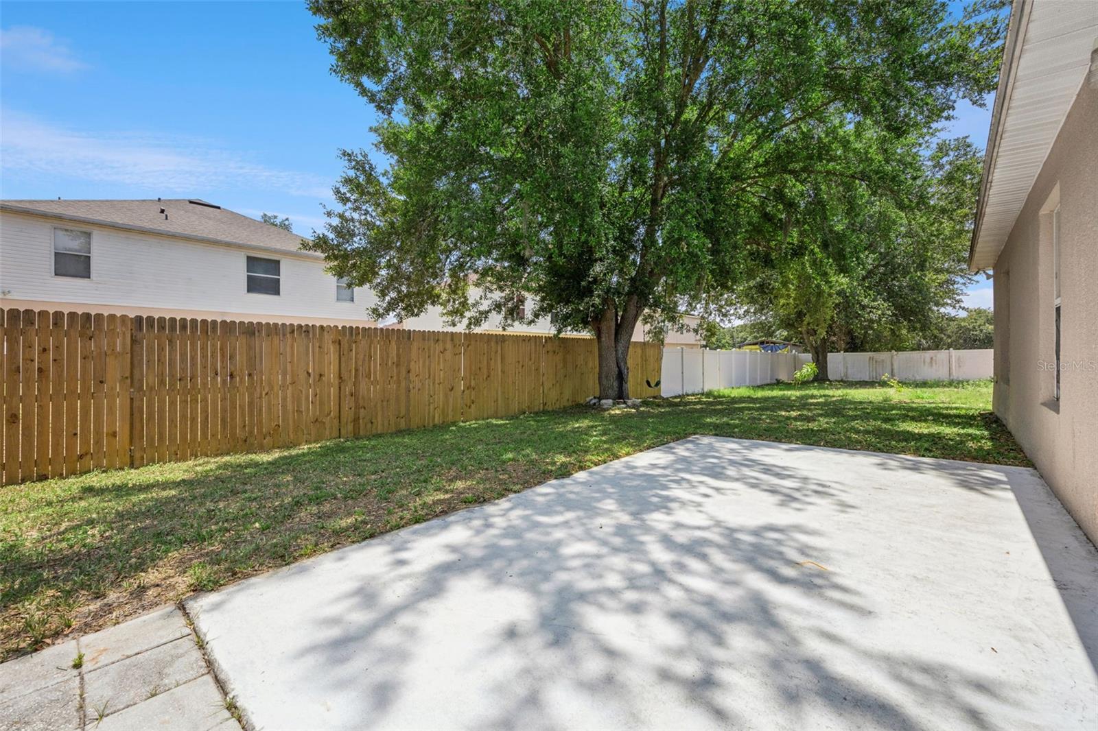 1871 Emily Dr Property Photo 45