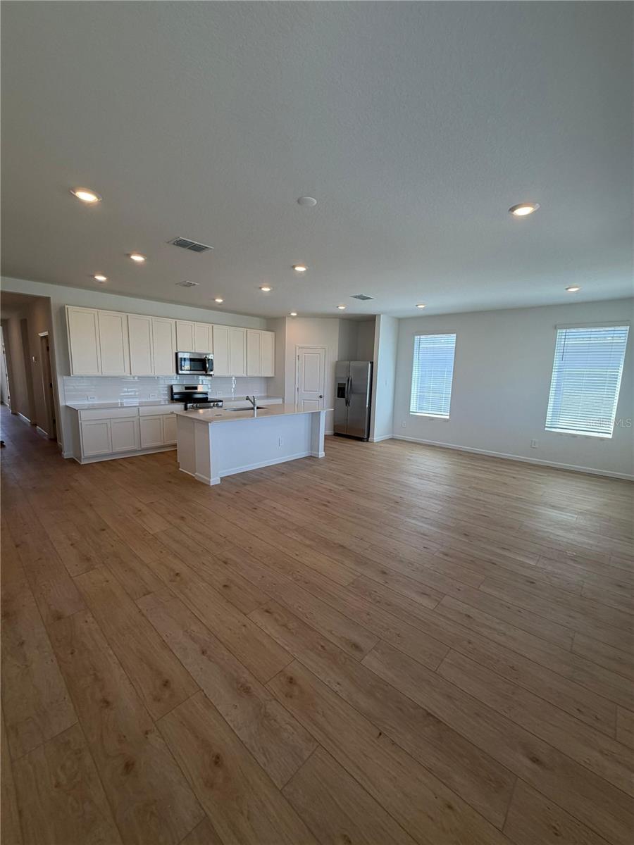 5525 Morant Bay Path #a Property Photo 4