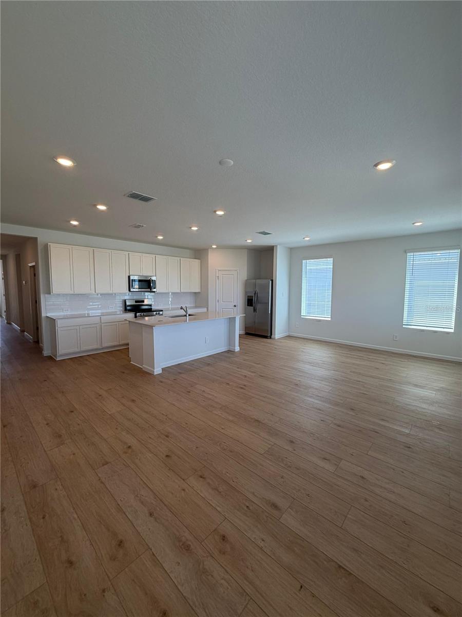 5525 Morant Bay Path #a Property Photo 5
