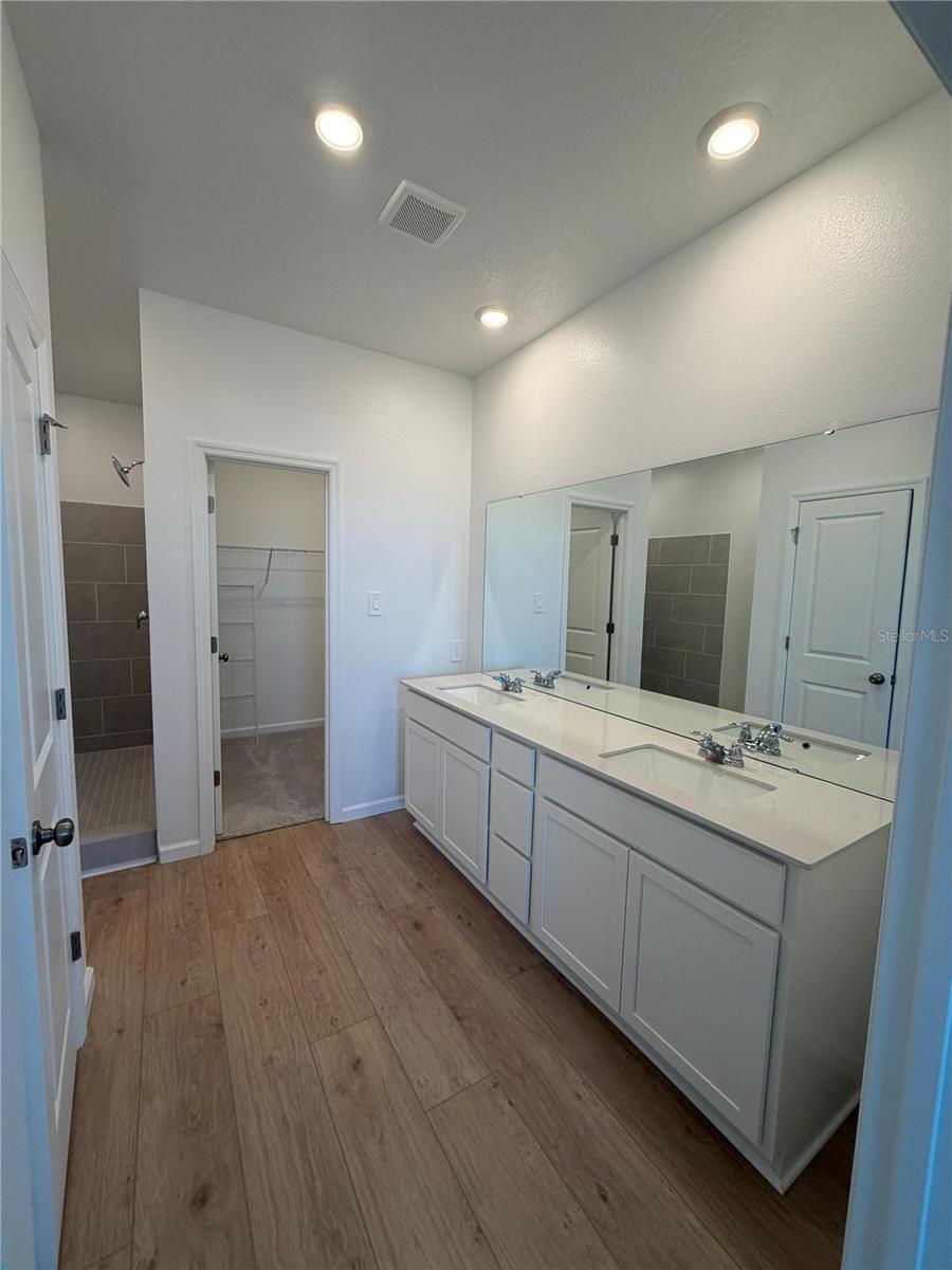 5525 Morant Bay Path #a Property Photo 8
