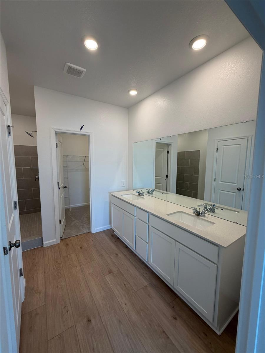 5548 Morant Bay Path #b Property Photo 8