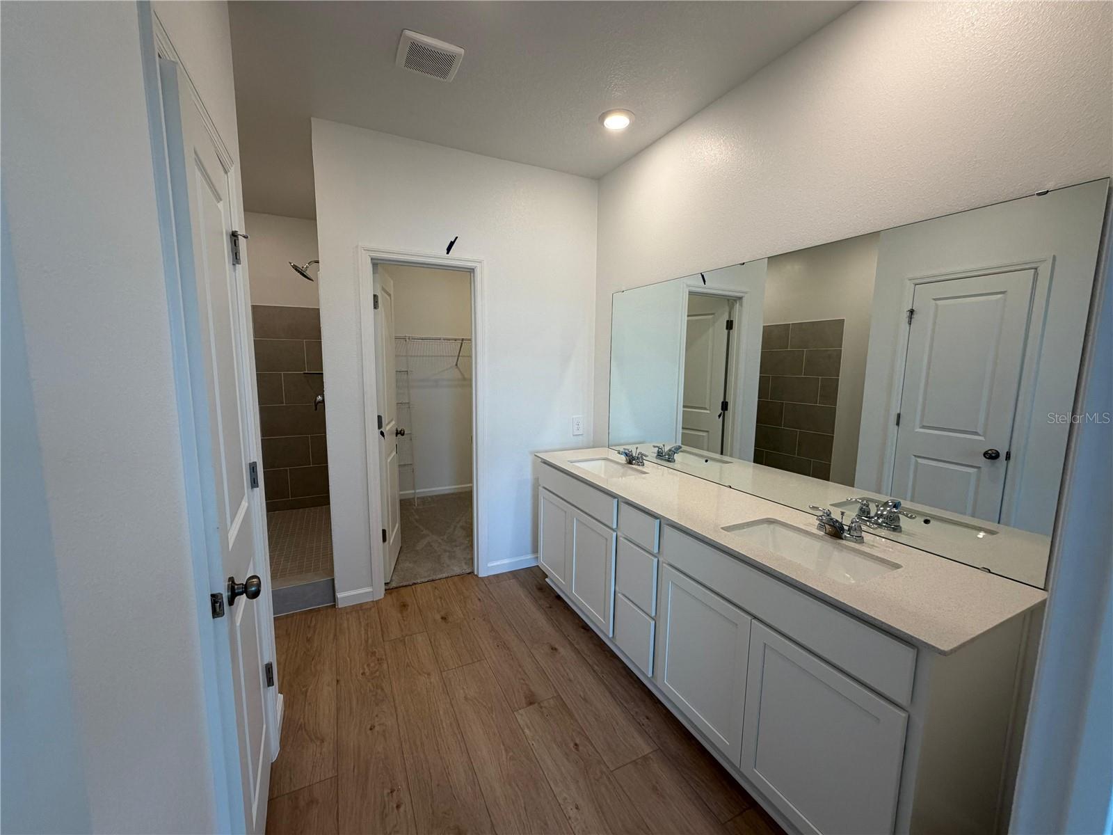 5548 Morant Bay Path #b Property Photo 9
